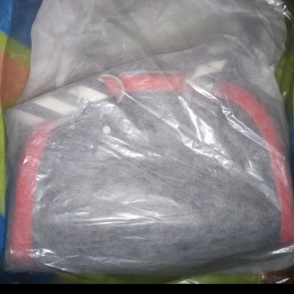 EMILY THE STRANGE BOWLER PURSE & Emily the strange kitty posse chain necklace - Picture 3 of 5